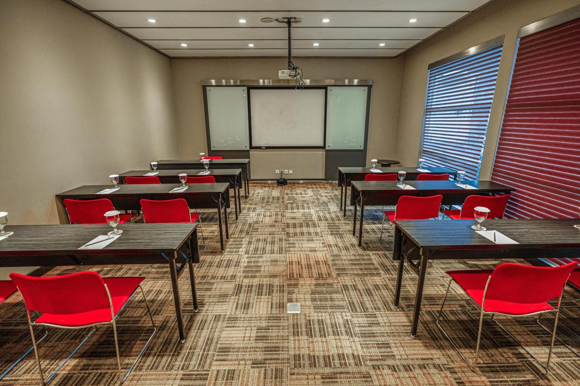 होटल Kimaya Slipi By Harris Jakarta